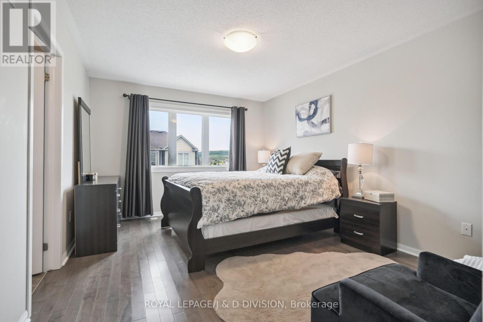612 Sellers Path, Milton, Ontario  L9T 0P4 - Photo 19 - W12339512