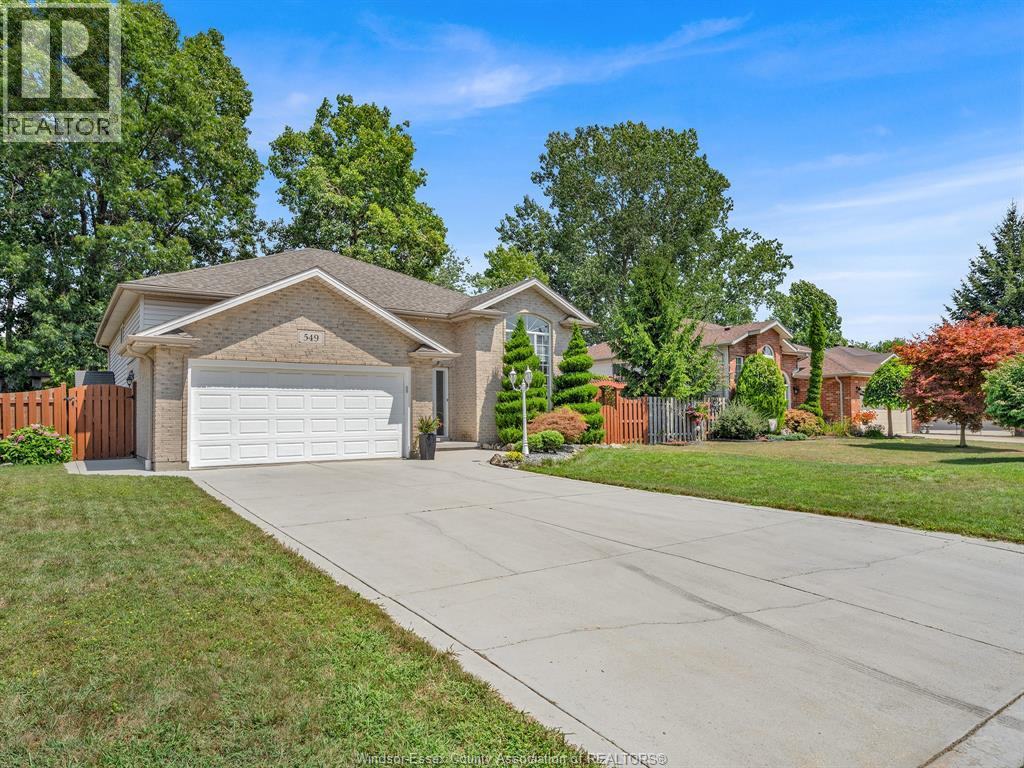 Property at 549 Birmingham image 5
