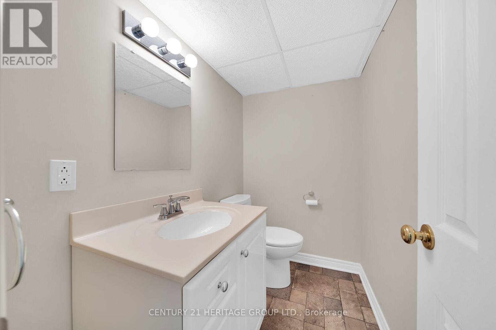 4106 Butternut Court, Lincoln, Ontario  L0R 2C0 - Photo 42 - X12339608