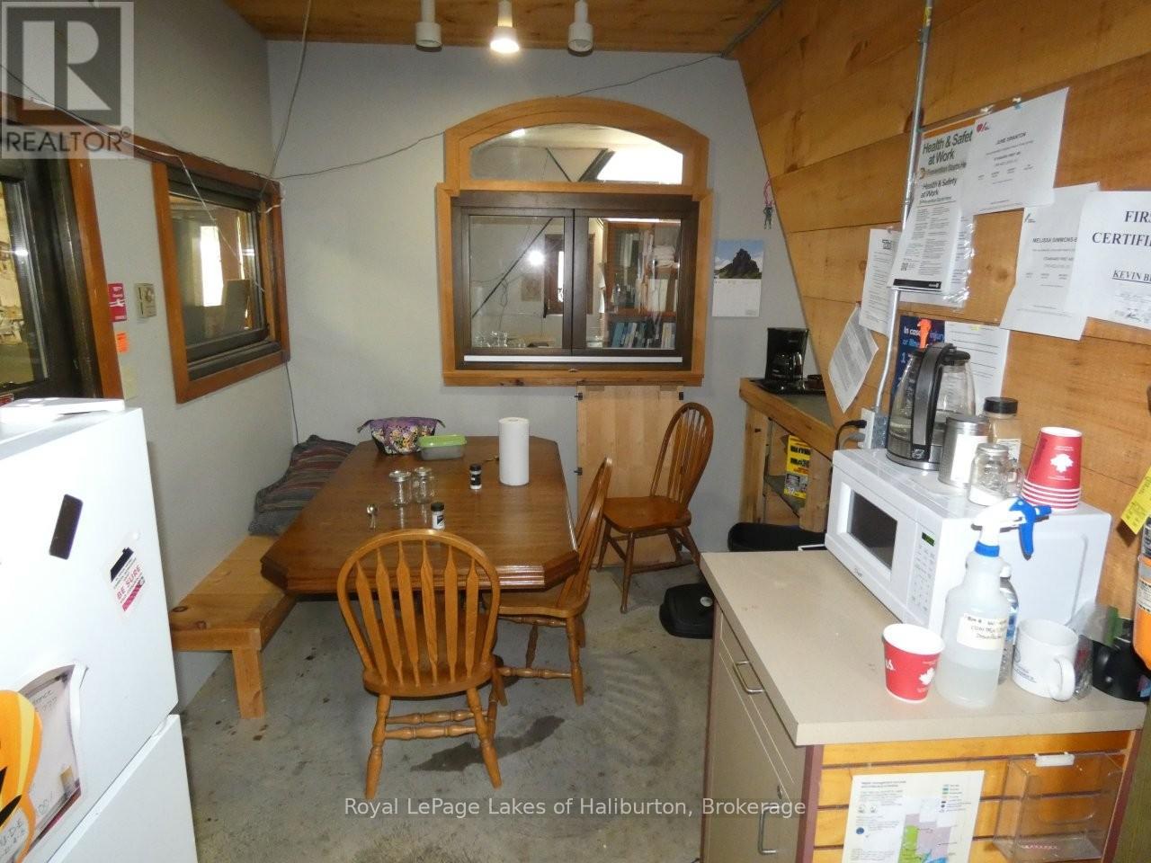 4538 County Road 121 Road, Minden Hills, Ontario  K0M 2A1 - Photo 17 - X12339684