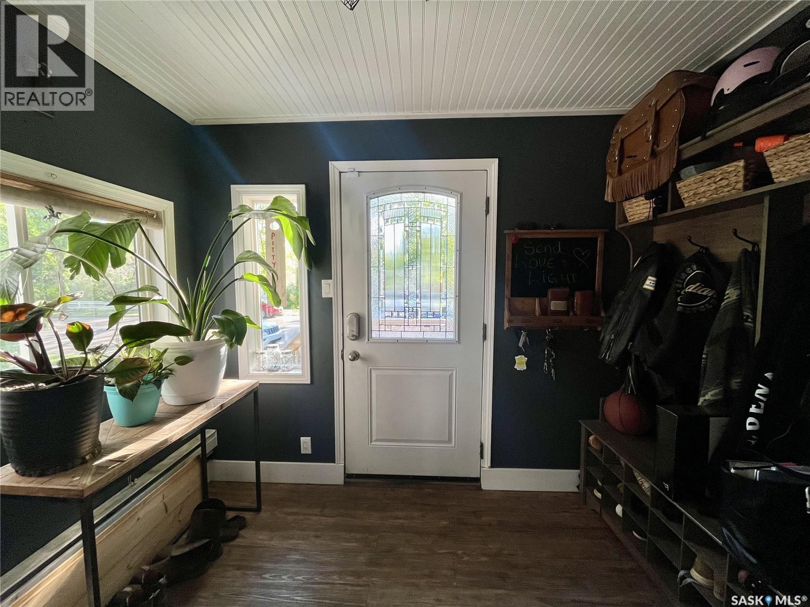 1432 103rd Street, North Battleford, Saskatchewan  S9A 1L3 - Photo 2 - SK015390