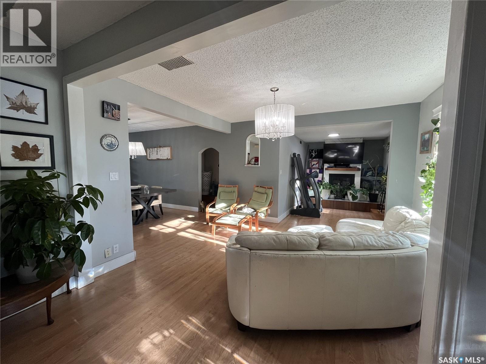 1432 103rd Street, North Battleford, Saskatchewan  S9A 1L3 - Photo 4 - SK015390