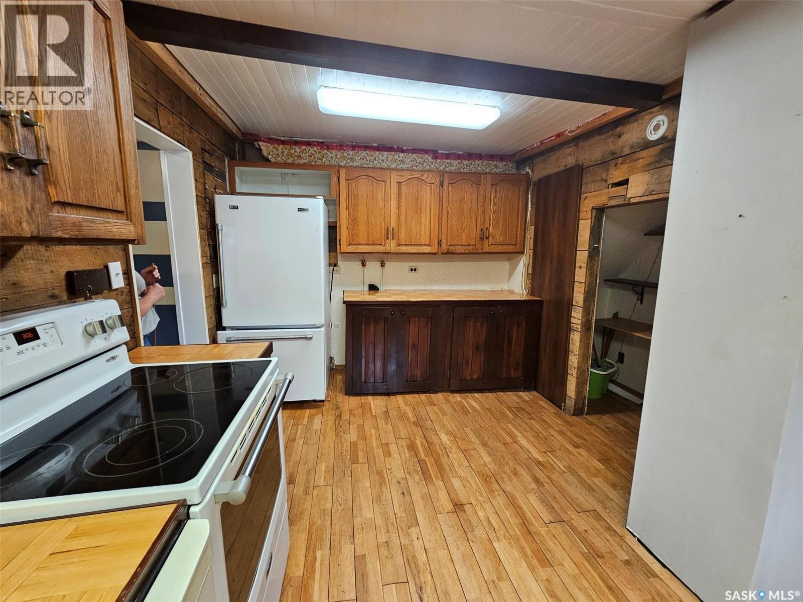 218 7th Street W, Carlyle, Saskatchewan  S0C 0R0 - Photo 13 - SK015375