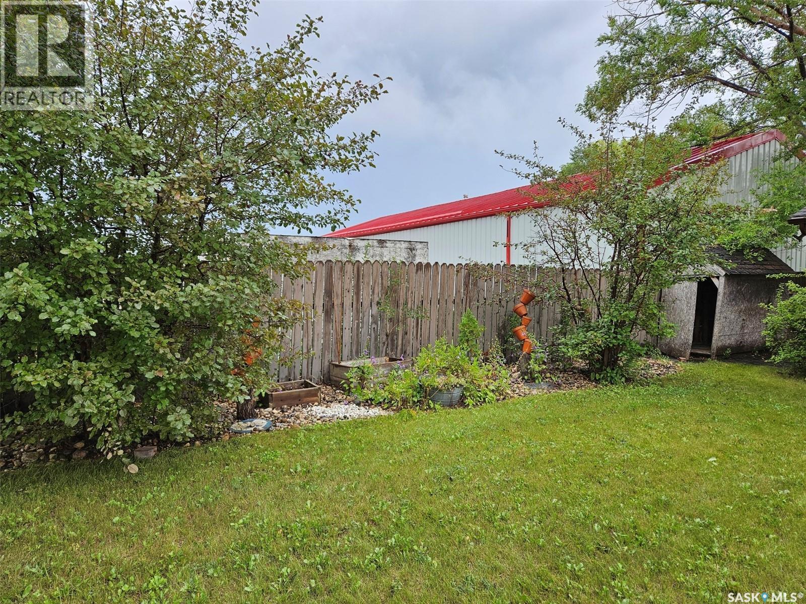 218 7th Street W, Carlyle, Saskatchewan  S0C 0R0 - Photo 22 - SK015375