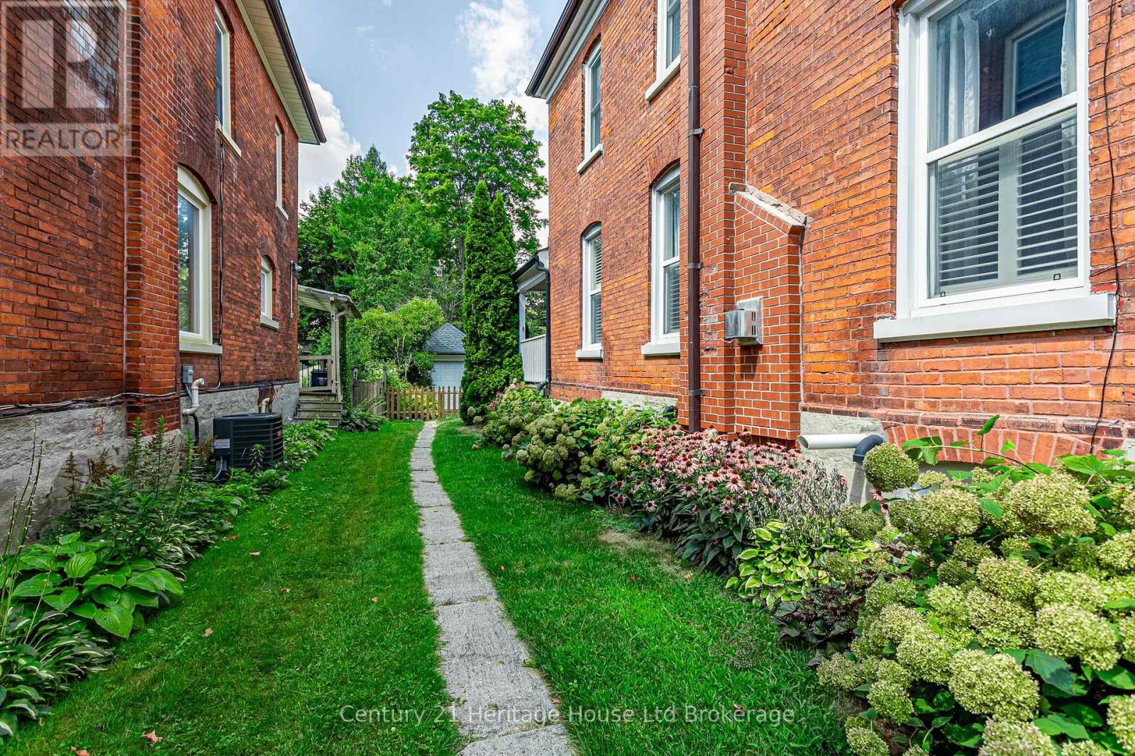 117 Light Street, Woodstock, Ontario  N4S 6H2 - Photo 30 - X12339740