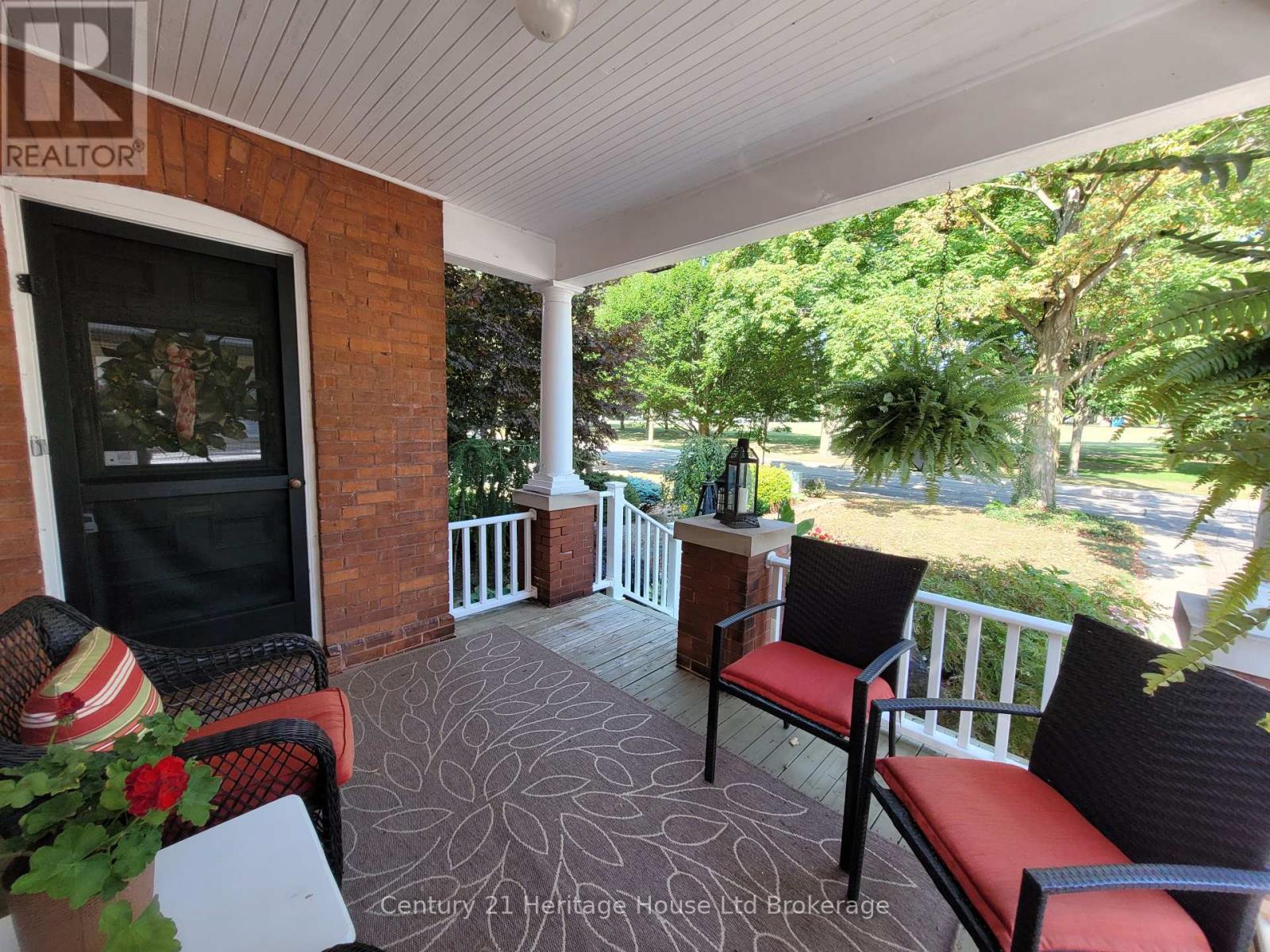 117 Light Street, Woodstock, Ontario  N4S 6H2 - Photo 7 - X12339740