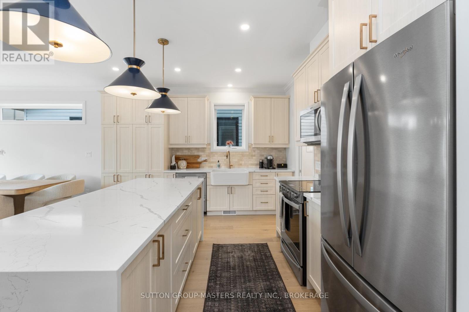 11 Walden Pond Drive, Loyalist (Amherstview), Ontario  K7N 0E7 - Photo 8 - X12339739