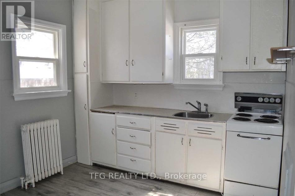 3 - 324 Kingsdale Avenue, Oshawa, Ontario  L1G 5H2 - Photo 2 - E12339838