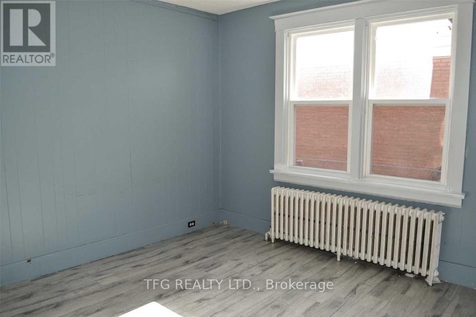 3 - 324 Kingsdale Avenue, Oshawa, Ontario  L1G 5H2 - Photo 4 - E12339838