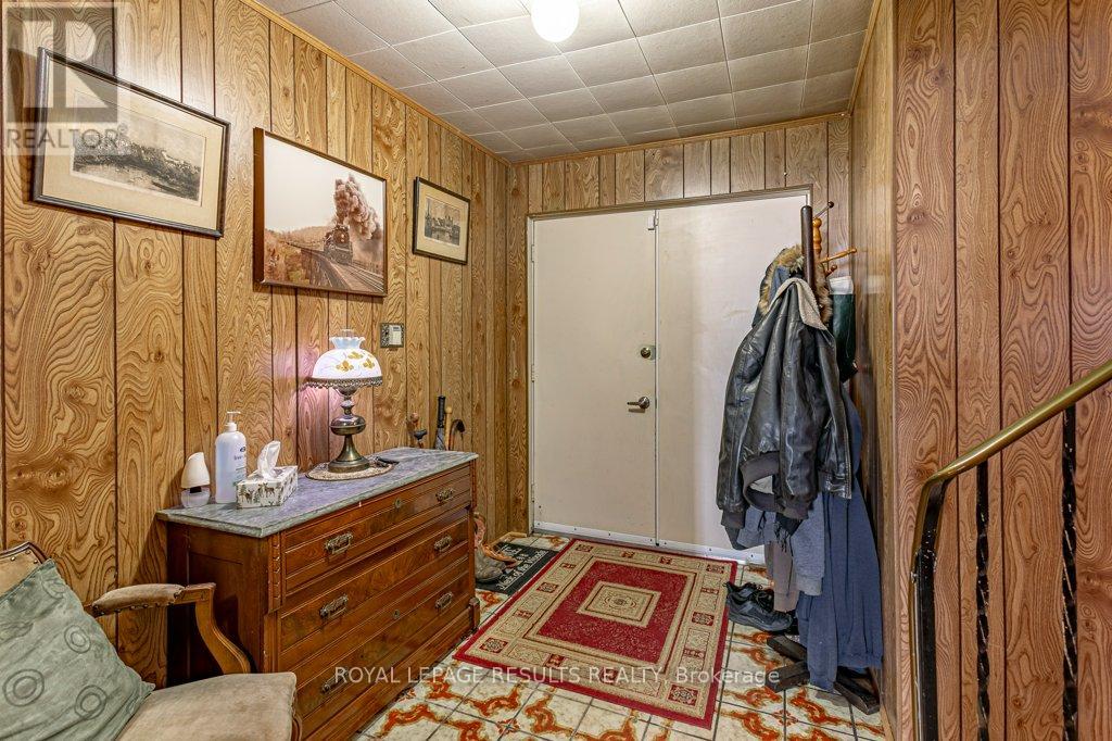 3349 Old Dexter Line, Central Elgin, Ontario  N0L 2H0 - Photo 4 - X12339760