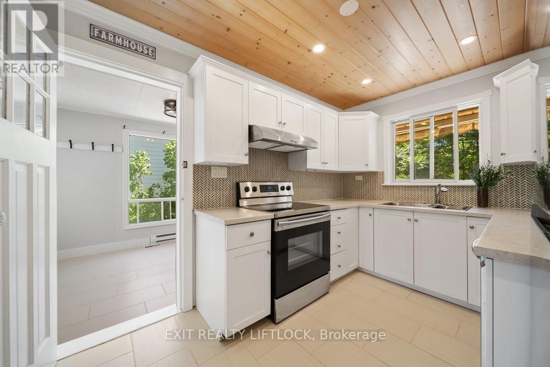 Property at 236 HIRAM STREET image 4