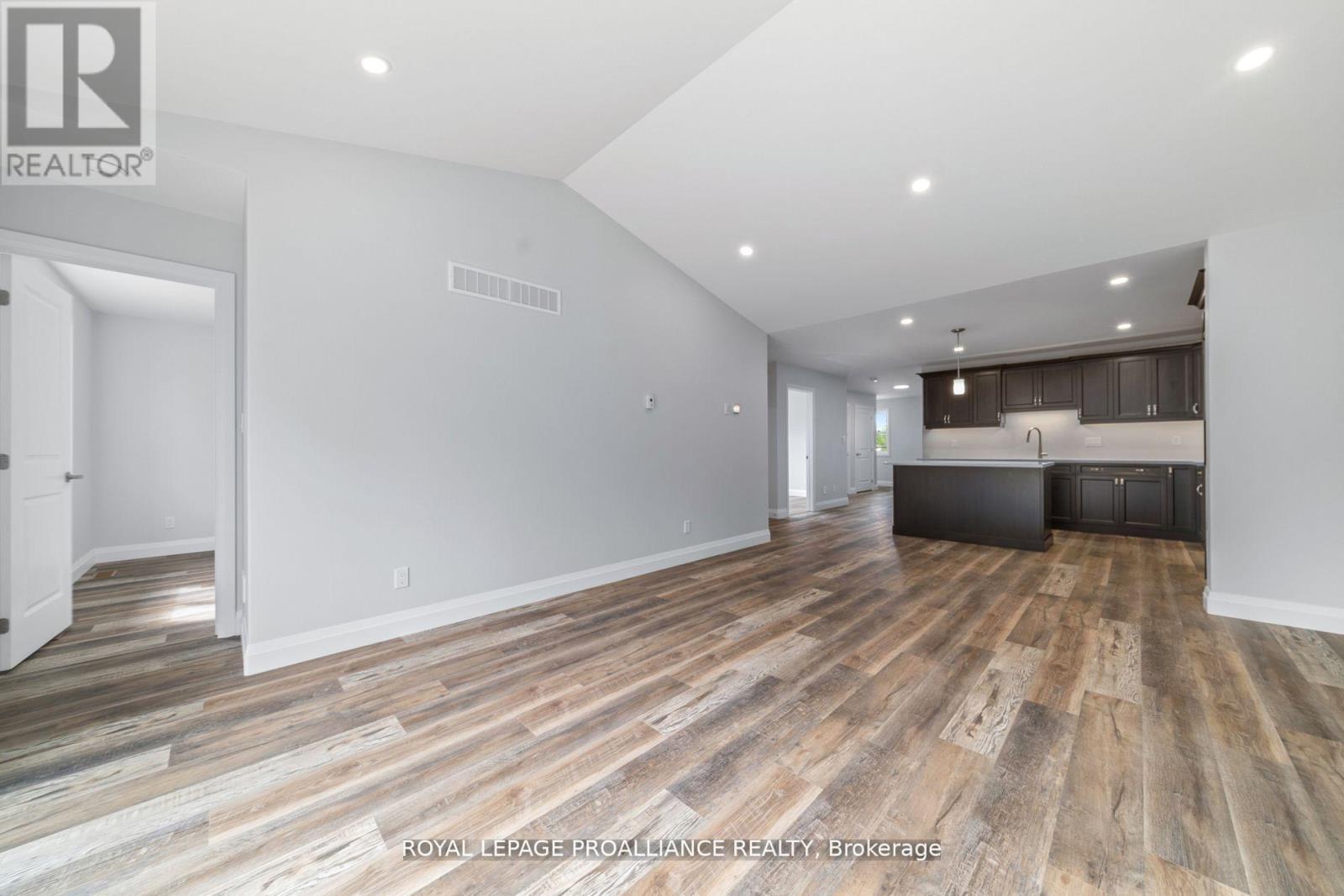 19 Clayton John Avenue, Brighton, Ontario K0K 1H0 - Photo 13 - X12339820