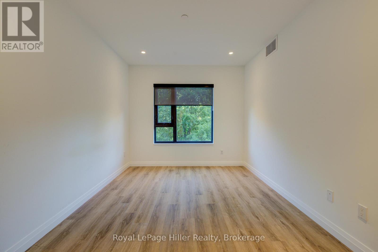 319 - 525 New Dundee Road, Kitchener, Ontario  N2P 0K8 - Photo 13 - X12339735