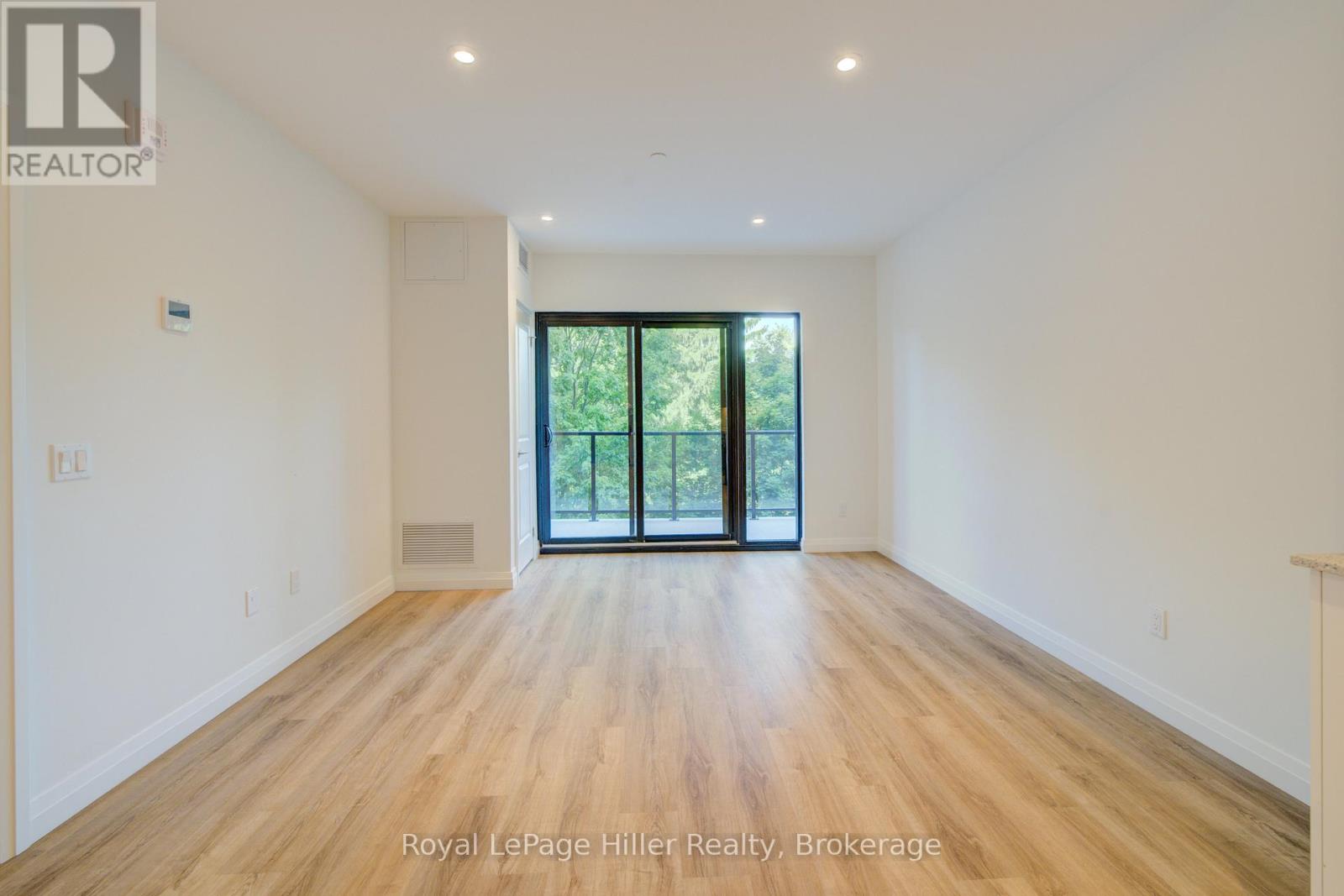 Property at 319 - 525 NEW DUNDEE ROAD image 4