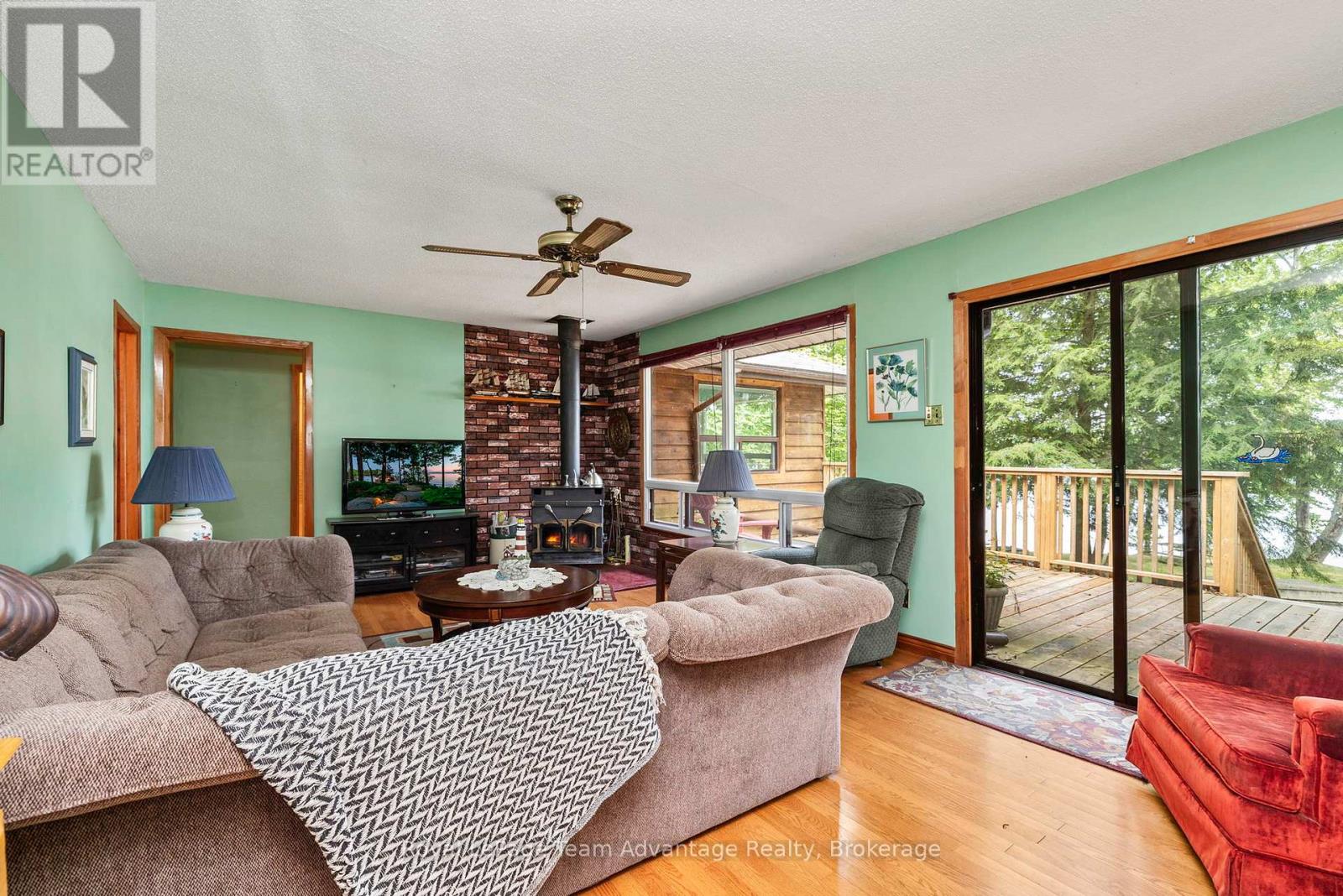 646 (125) Oak Point Road, Parry Sound, Ontario  P2A 2X4 - Photo 10 - X12339746