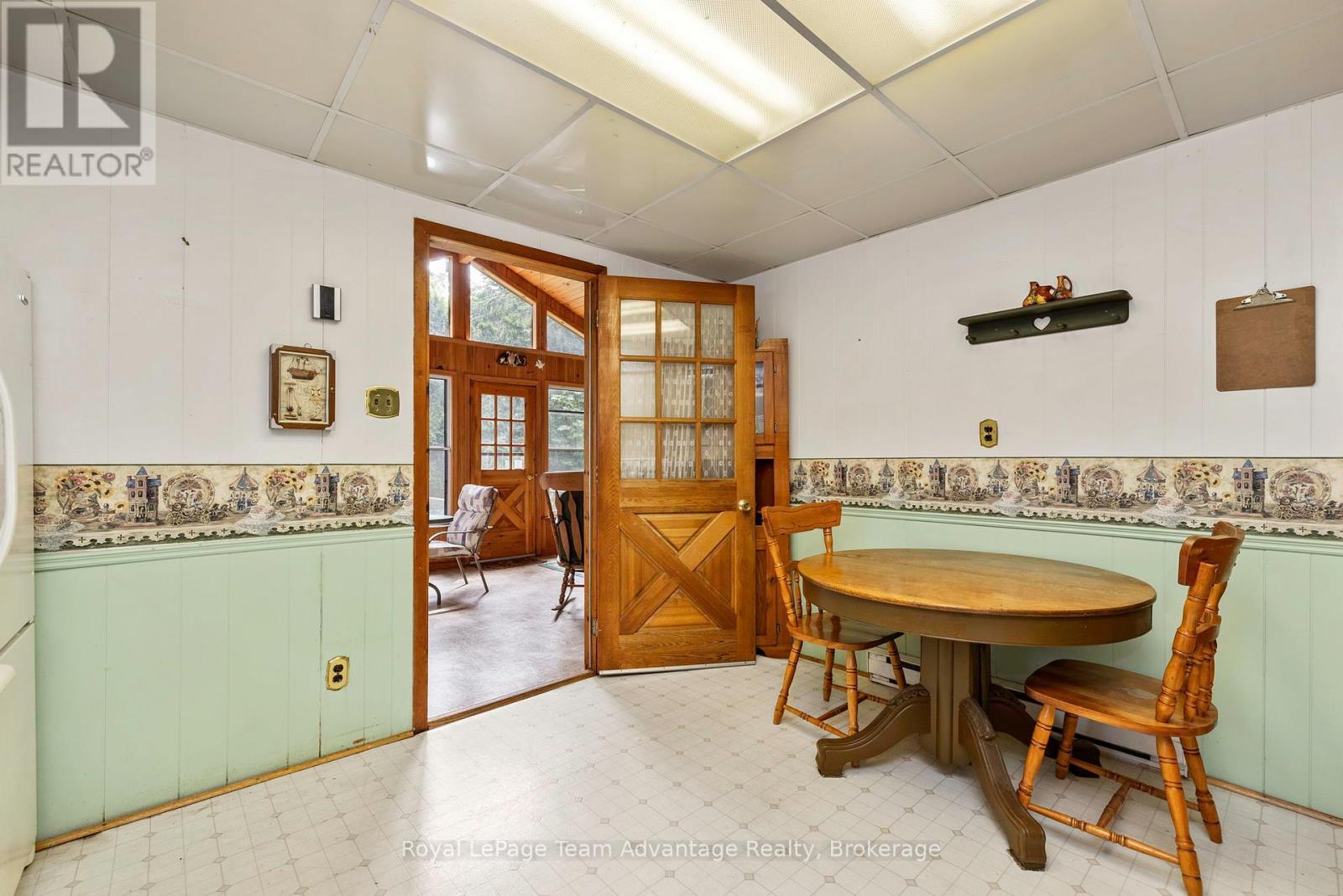 646 (125) Oak Point Road, Parry Sound, Ontario  P2A 2X4 - Photo 7 - X12339746