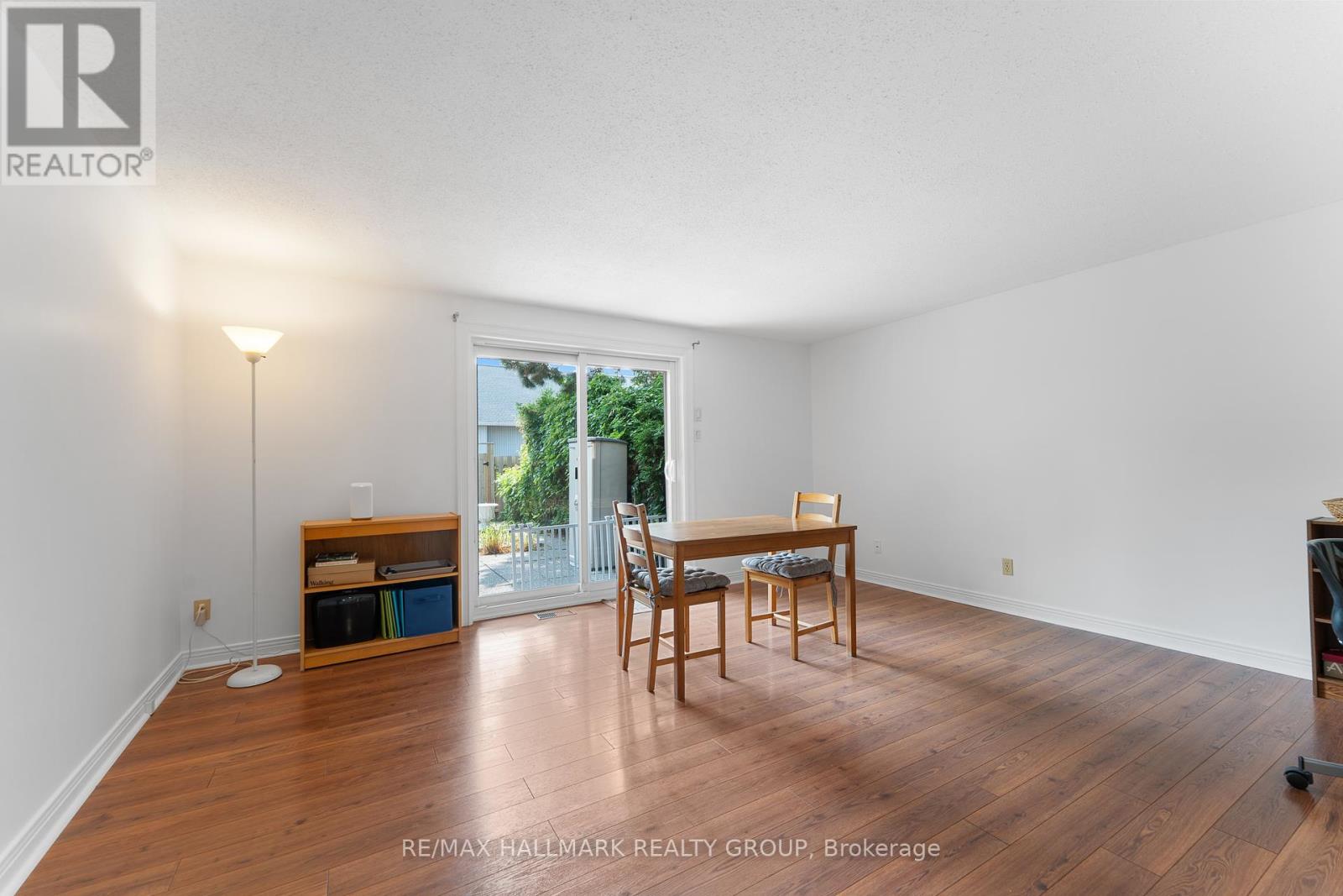 Property at 1916 RUSSELL ROAD image 5