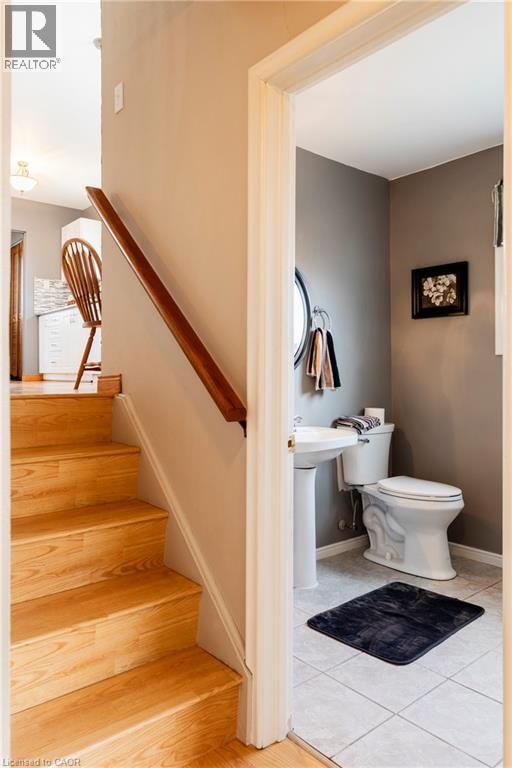 2 Melody Court, Hamilton, Ontario  L8V 2M4 - Photo 27 - 40759129