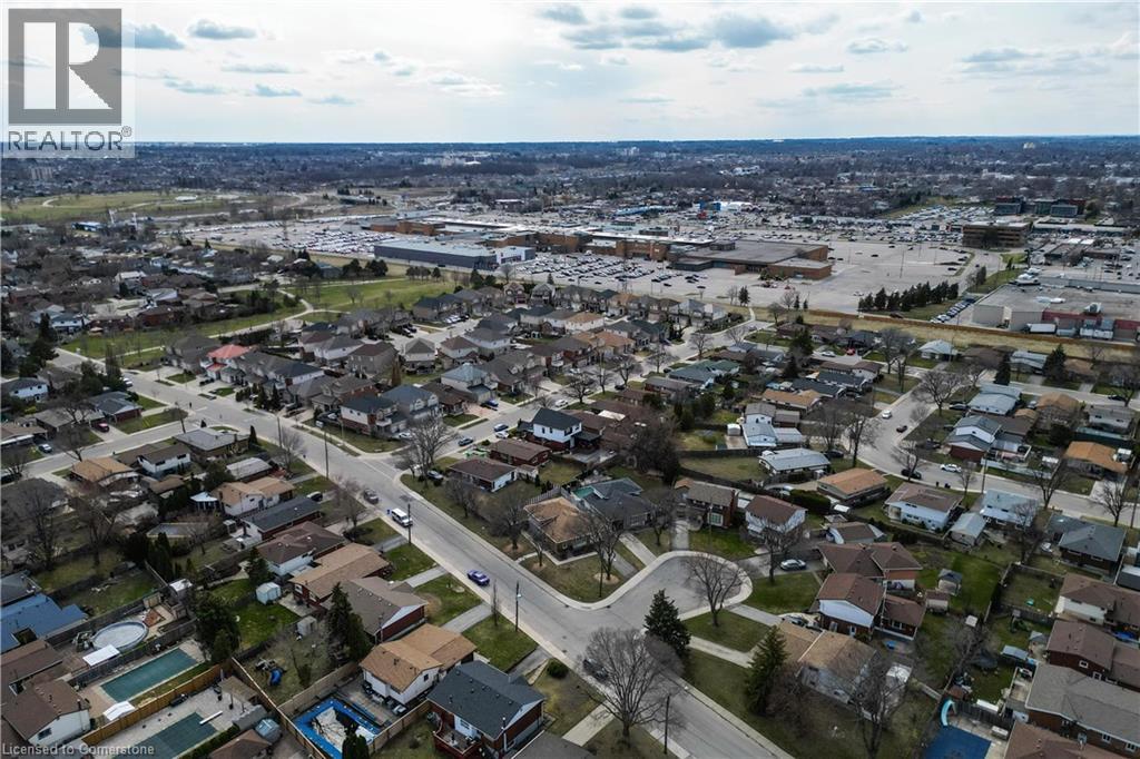 2 Melody Court, Hamilton, Ontario  L8V 2M4 - Photo 50 - 40759129