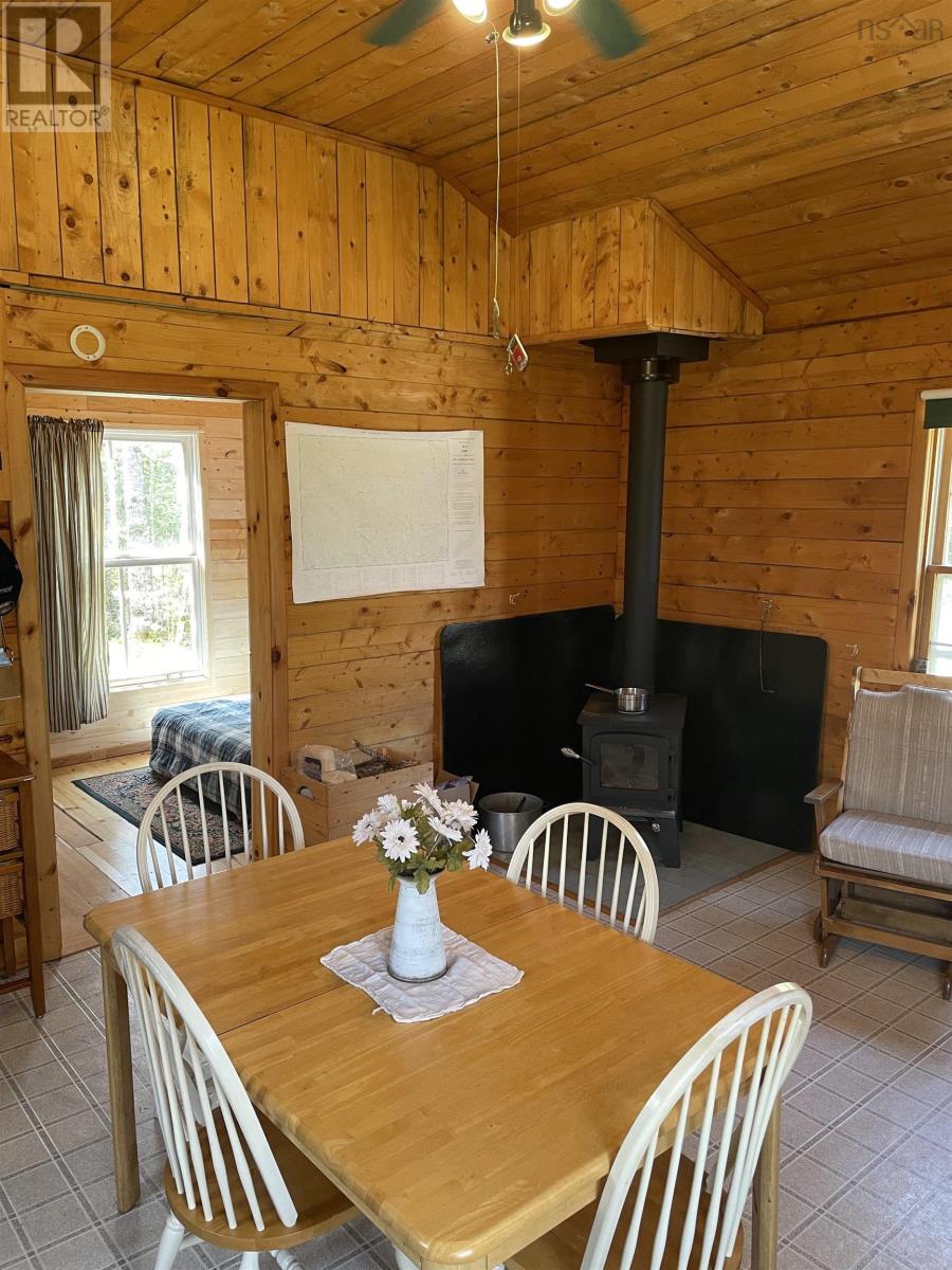 25 Ton Timber Hills Road, Moser River, Nova Scotia  B0J 2R0 - Photo 3 - 202506454
