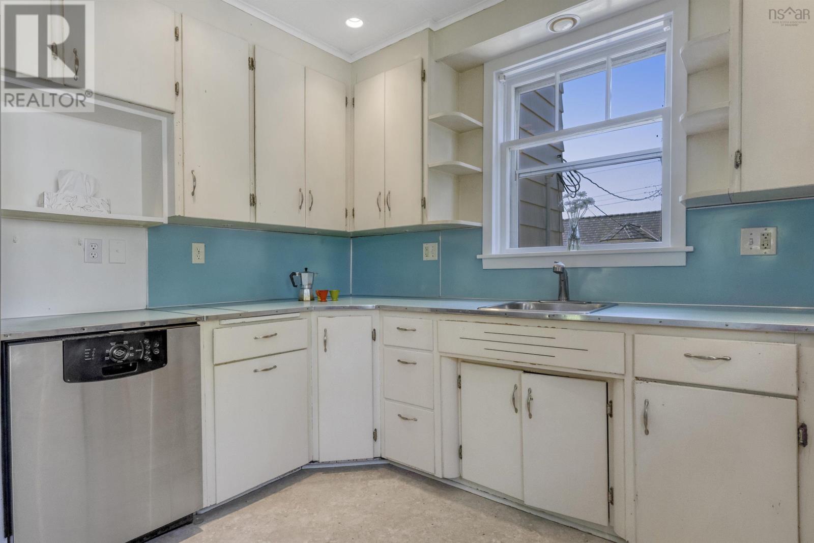 73 Montague Street, Lunenburg, Nova Scotia  B0J 2C0 - Photo 23 - 202515014