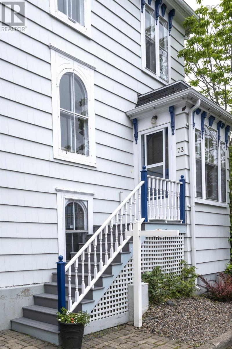 Property at 73 Montague Street image 4