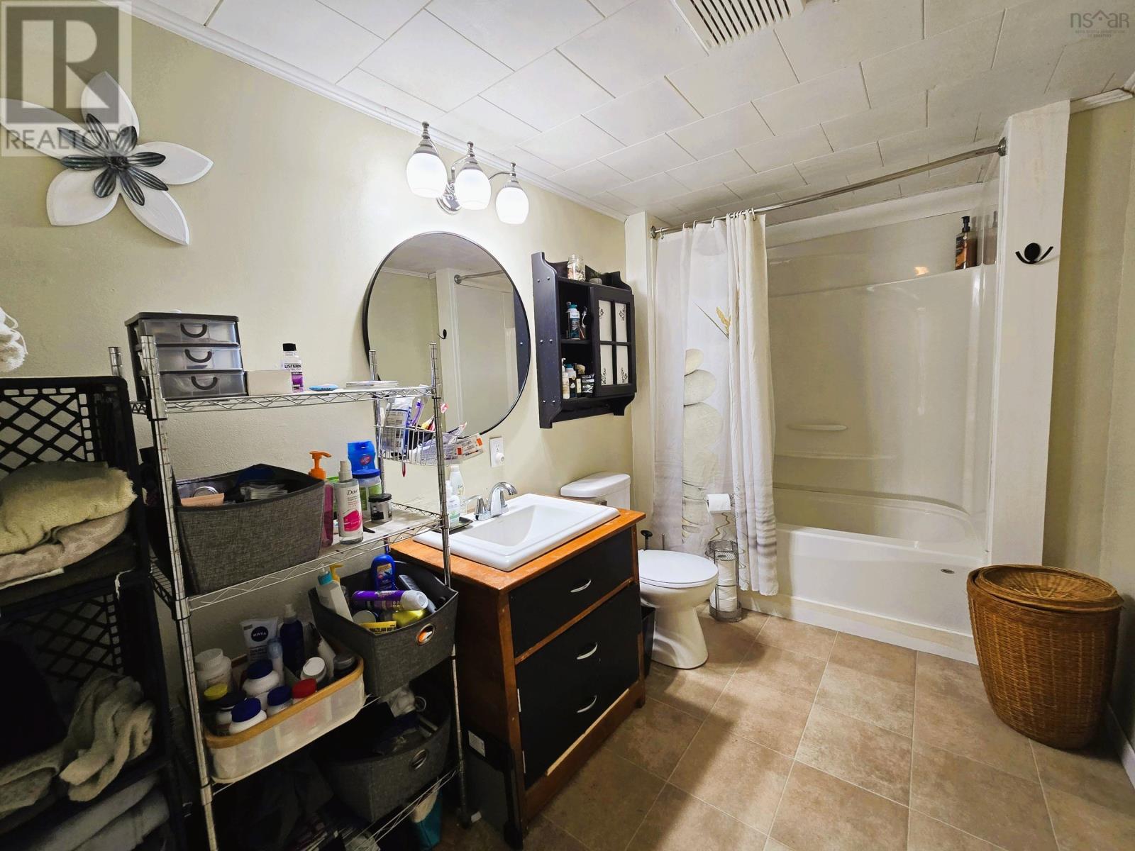 248 Chebogue Point Road, Chebogue Point, Nova Scotia  B5A 5E0 - Photo 17 - 202517967