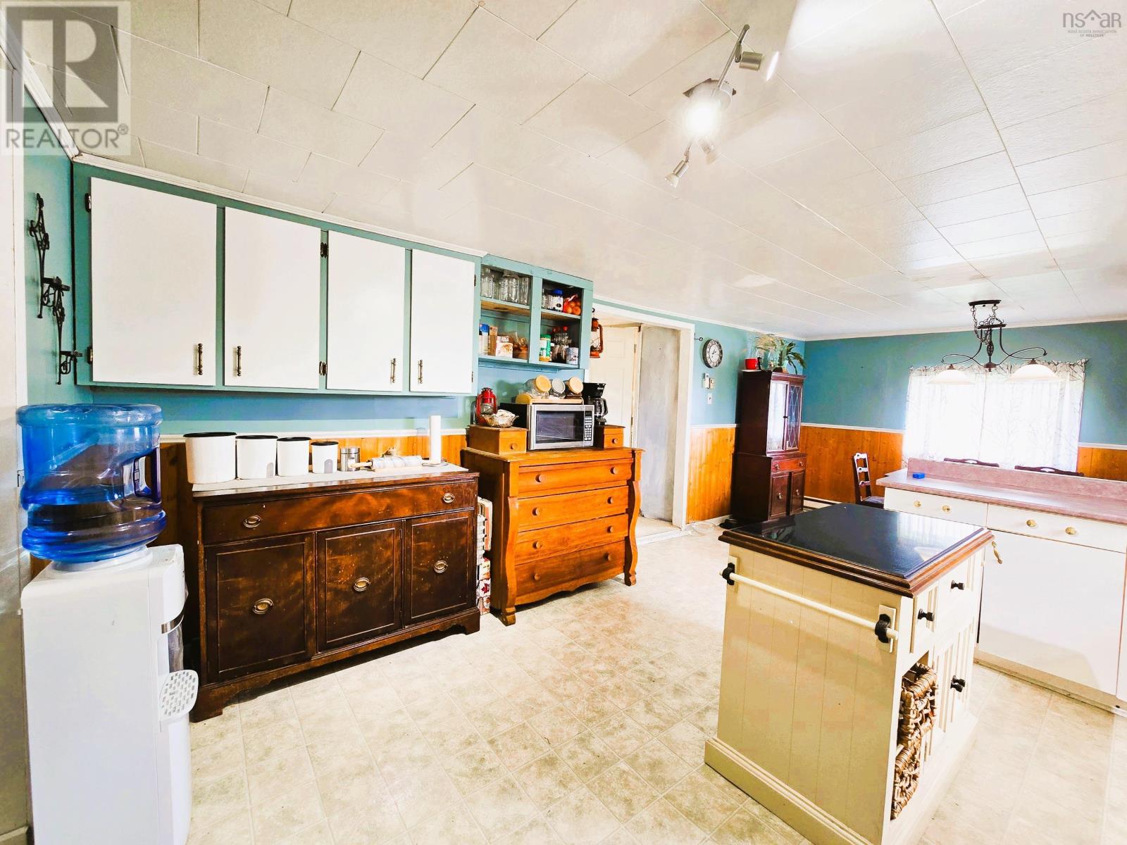 248 Chebogue Point Road, Chebogue Point, Nova Scotia  B5A 5E0 - Photo 4 - 202517967