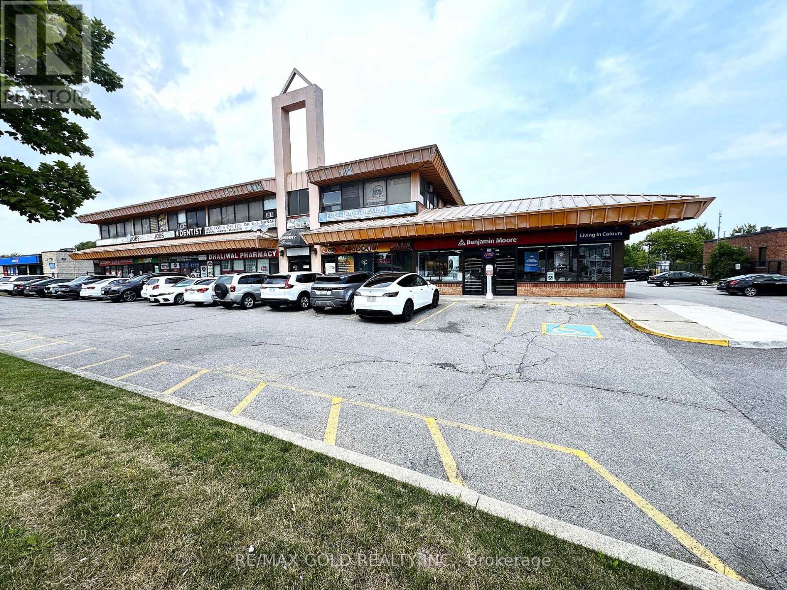 202 - 7125 Goreway Drive, Mississauga, Ontario  L4T 4H3 - Photo 1 - W12339307
