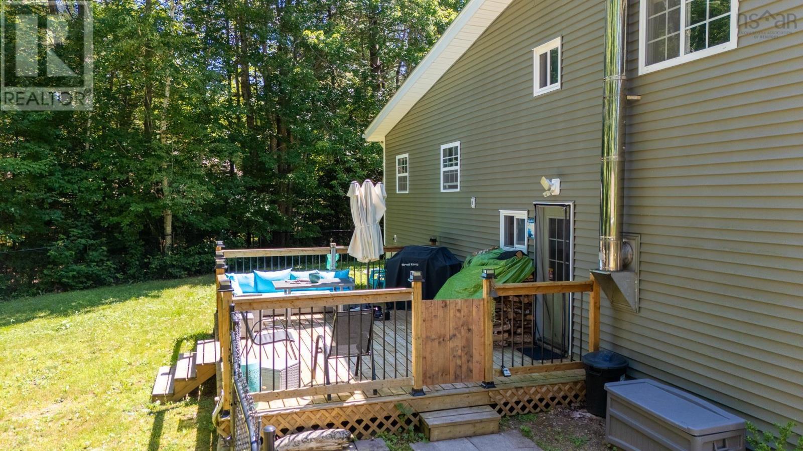 35 Lawrence Road, Windermere, Nova Scotia  B0P 1E0 - Photo 9 - 202517325