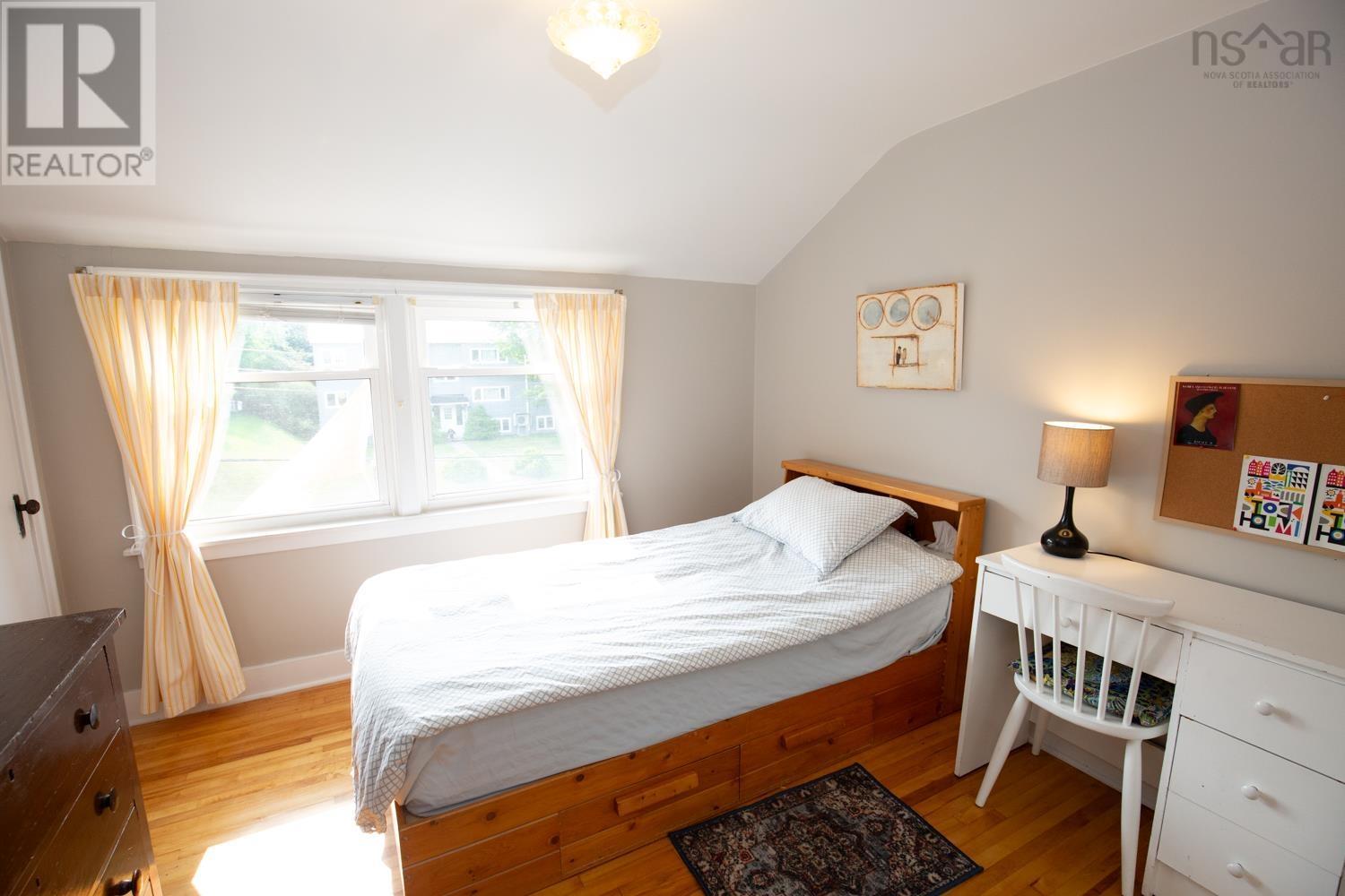 41 Archibald Street, Truro, Nova Scotia  B2N 4R5 - Photo 28 - 202520032