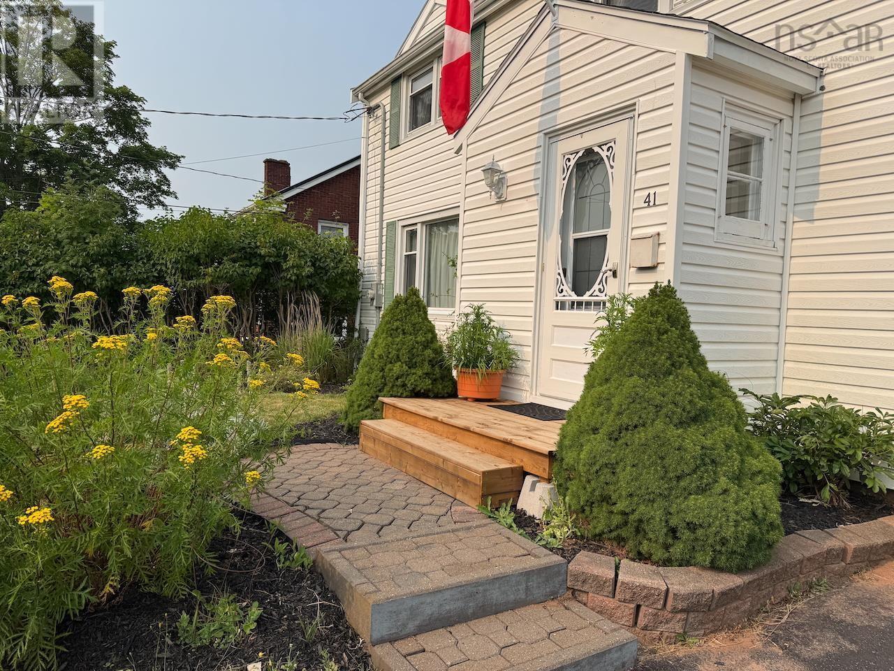 41 Archibald Street, Truro, Nova Scotia  B2N 4R5 - Photo 47 - 202520032