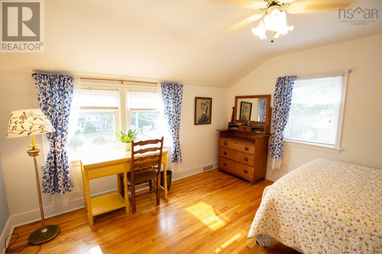 41 Archibald Street, Truro, Nova Scotia  B2N 4R5 - Photo 19 - 202520032