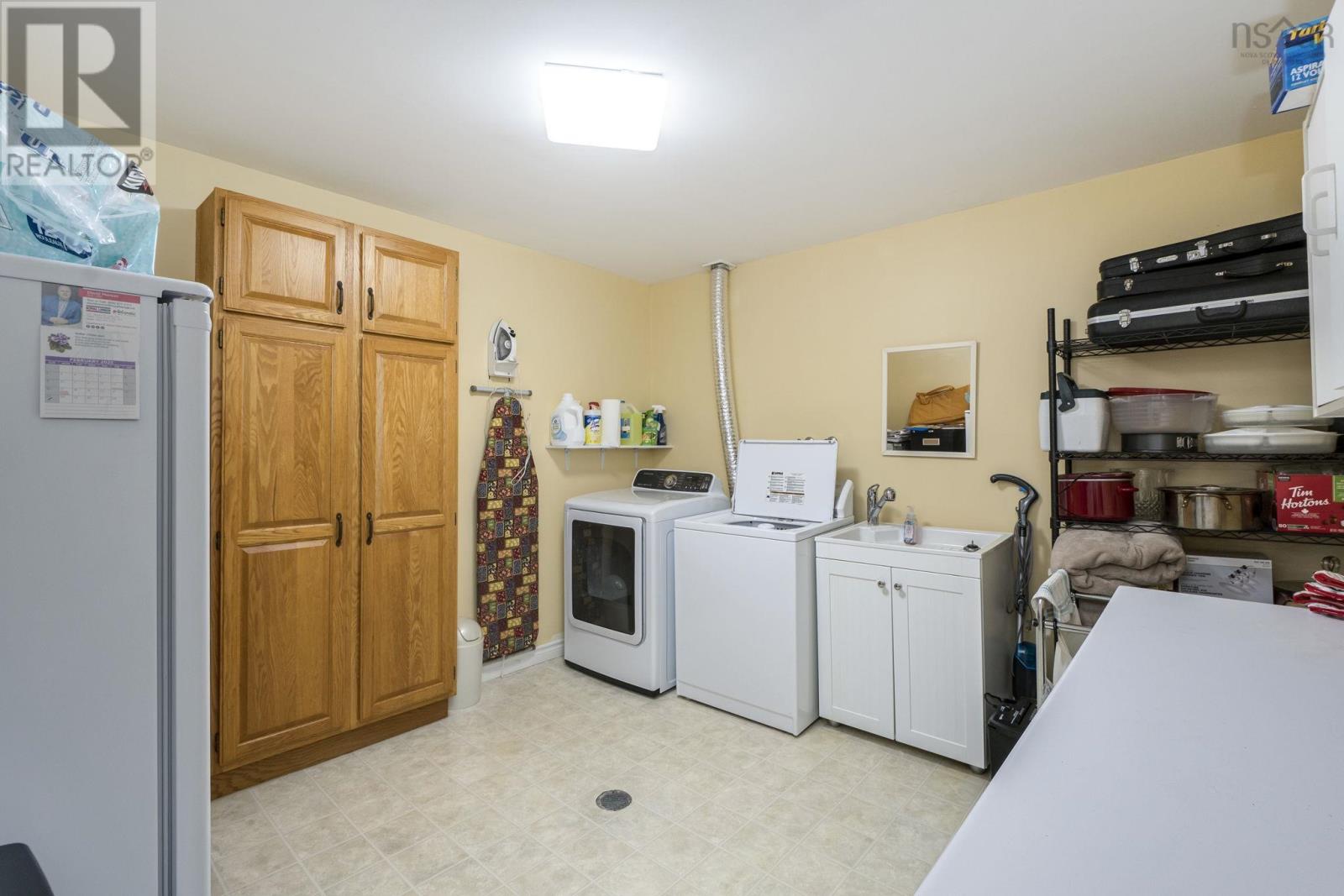180 Rockmanor Drive, Bedford, Nova Scotia  B4A 3B5 - Photo 35 - 202520137