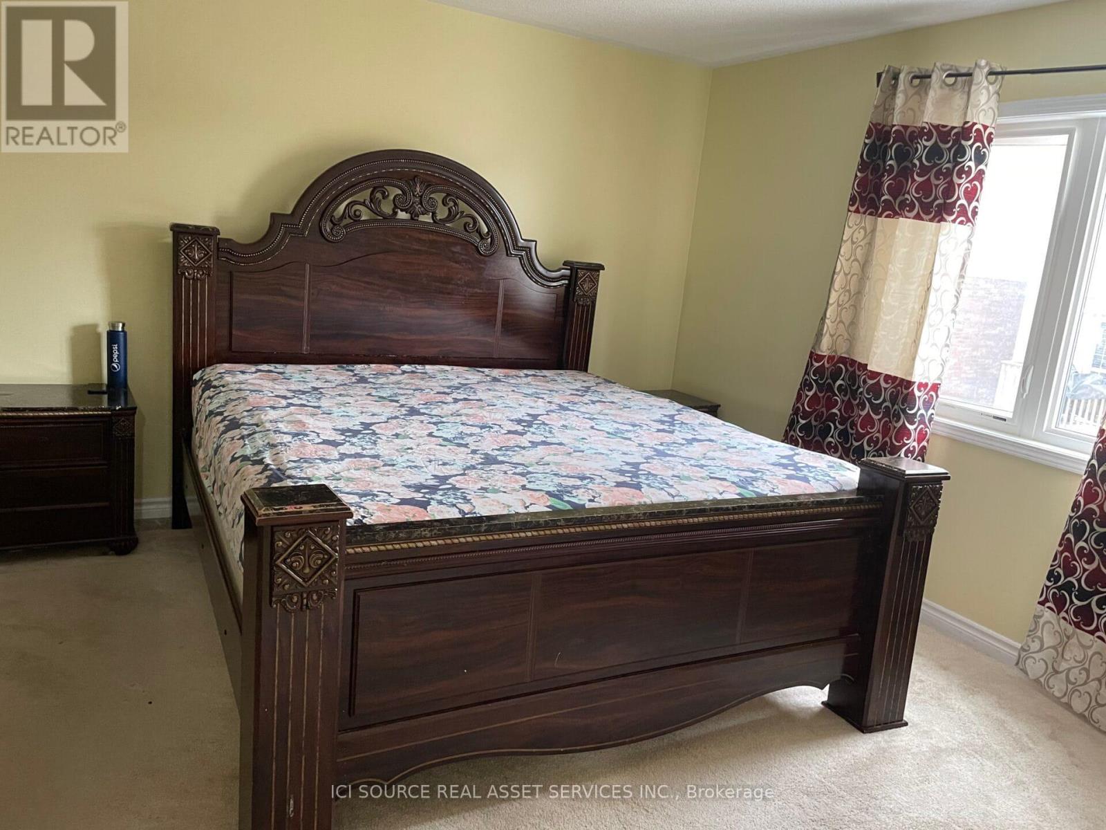Upper - 311 Cedar Hedge Road, Milton, Ontario  L9T 8Y4 - Photo 7 - W12339666
