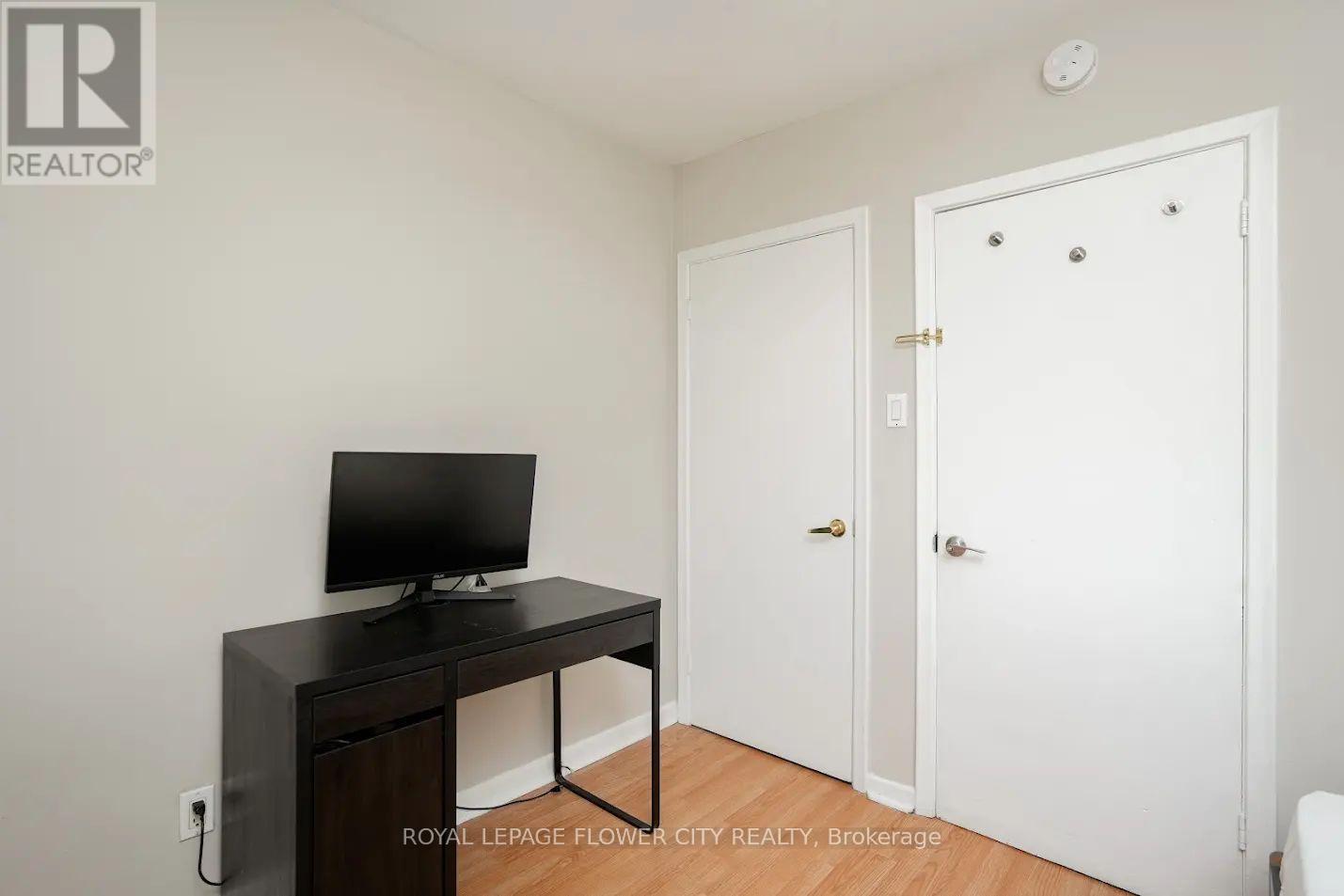 278 Elmhurst Drive, Toronto, Ontario  M9W 2M2 - Photo 11 - W12339672