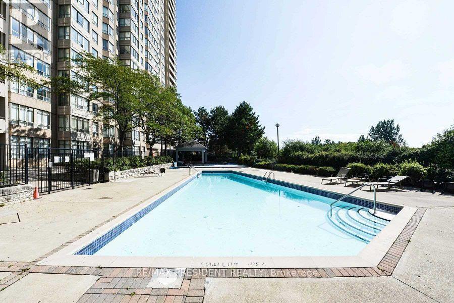 206 - 30 Malta Avenue, Brampton, Ontario  L6V 4A4 - Photo 23 - W12339674