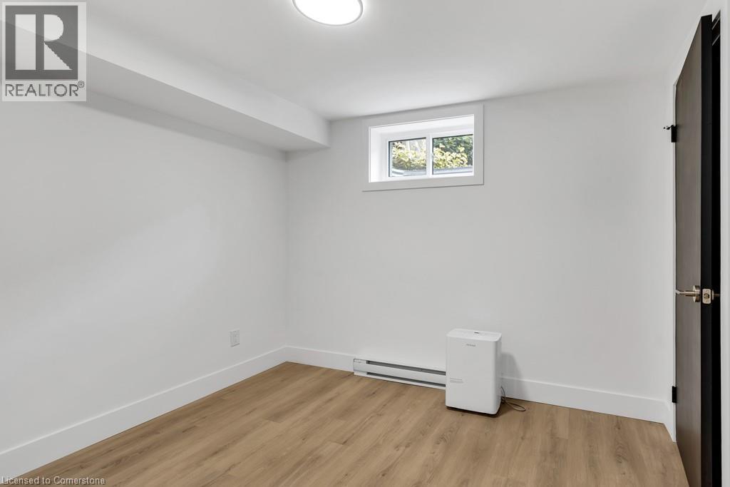 34 Windermere Crescent Unit# B, Woodstock, Ontario  N4S 6T2 - Photo 6 - 40759713