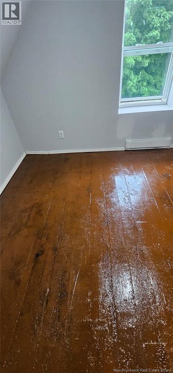 103 Cedar Street, Woodstock, New Brunswick  E7M 1E5 - Photo 17 - NB121911