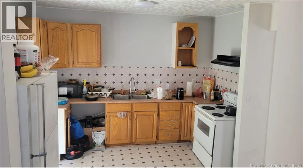 103 Cedar Street, Woodstock, New Brunswick  E7M 1E5 - Photo 6 - NB121911