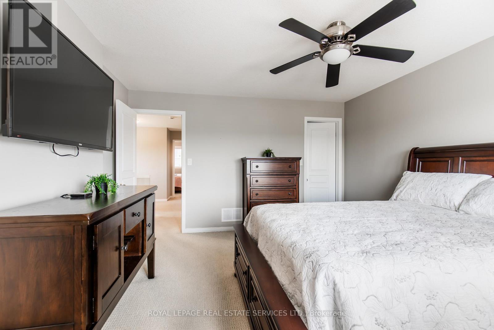 41 - 170 Palacebeach Trail, Hamilton, Ontario  L8E 0H2 - Photo 16 - X12339683