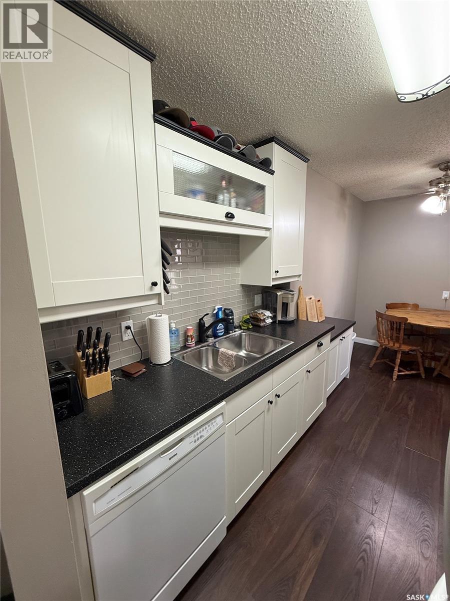 Property at 312 207C Tait PLACE image 2