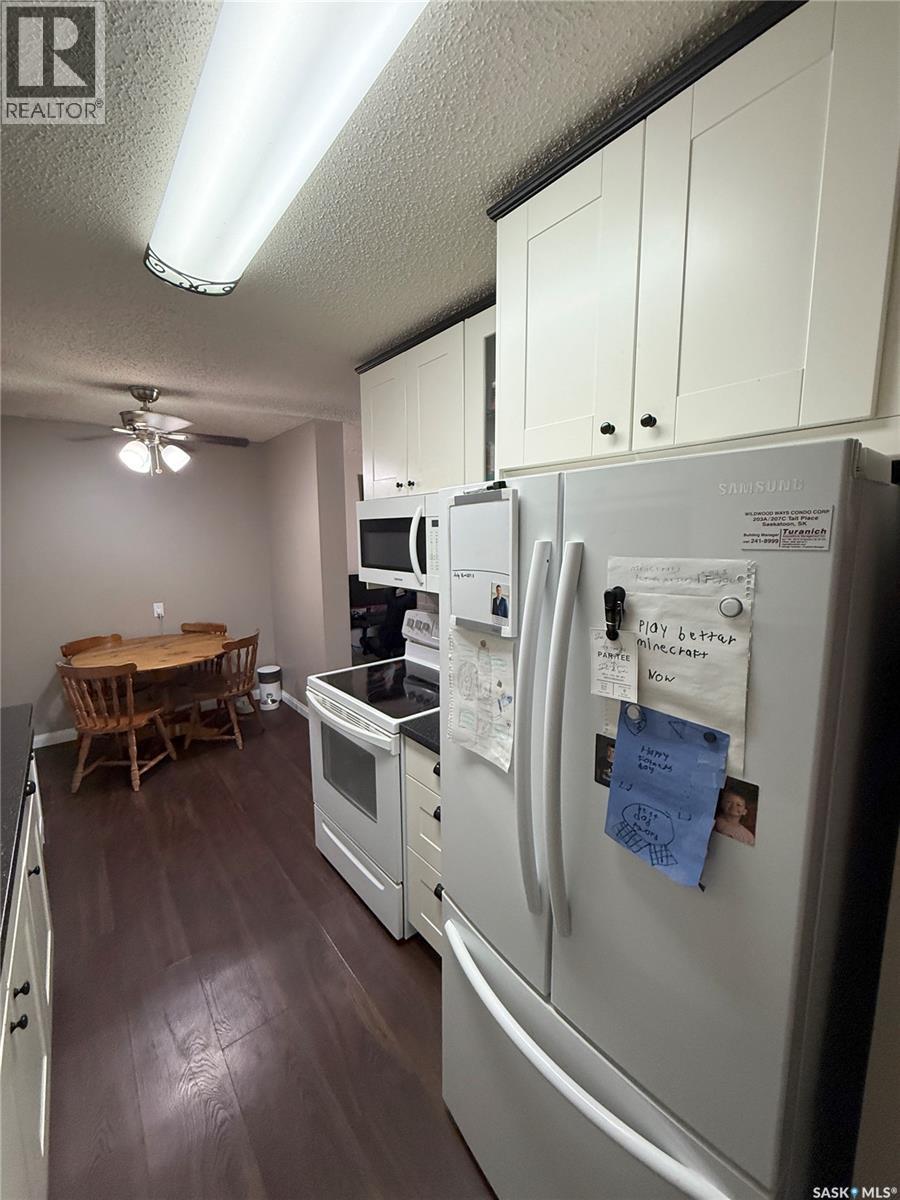Property at 312 207C Tait PLACE image 3