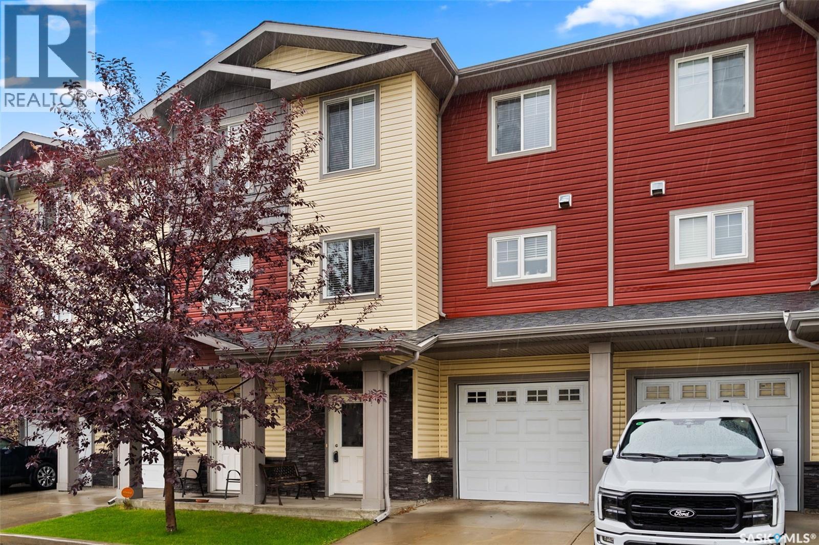 Property at 303 3440 Avonhurst DRIVE image 1
