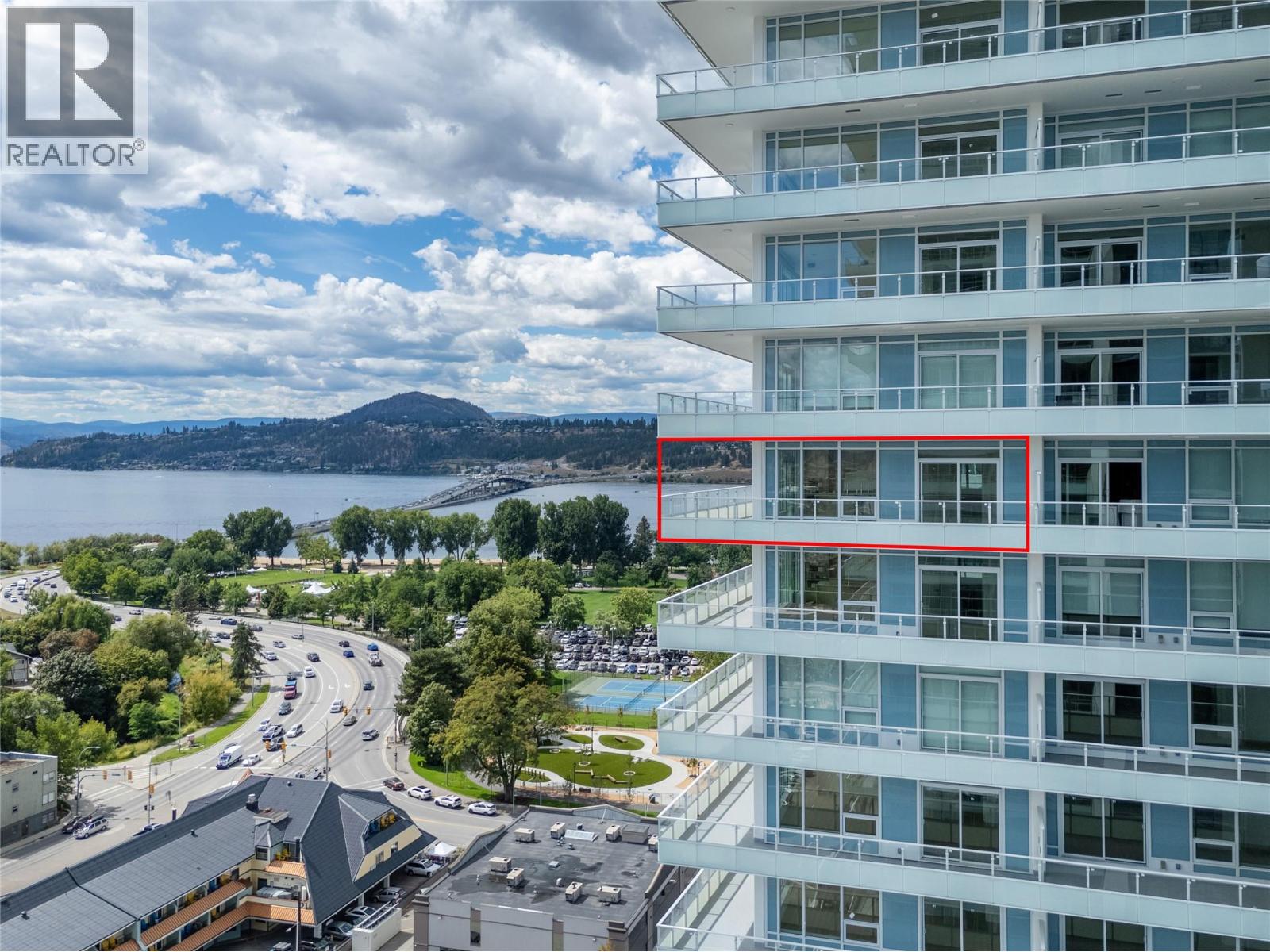 238 Leon Avenue Unit# 1704 Kelowna Photo 2