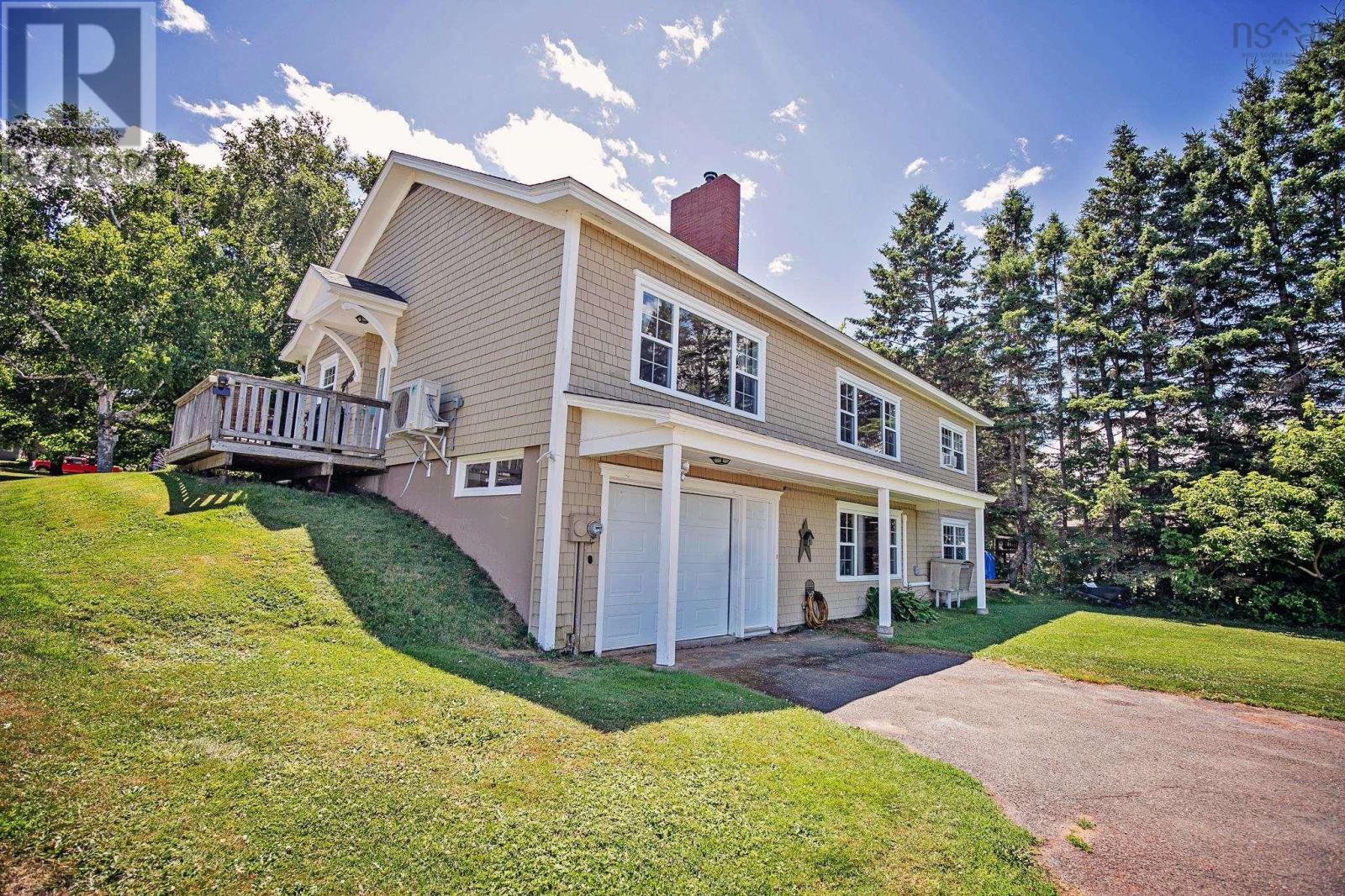 212 Victoria Street E, Amherst, Nova Scotia  B4H 1Y9 - Photo 11 - 202518515