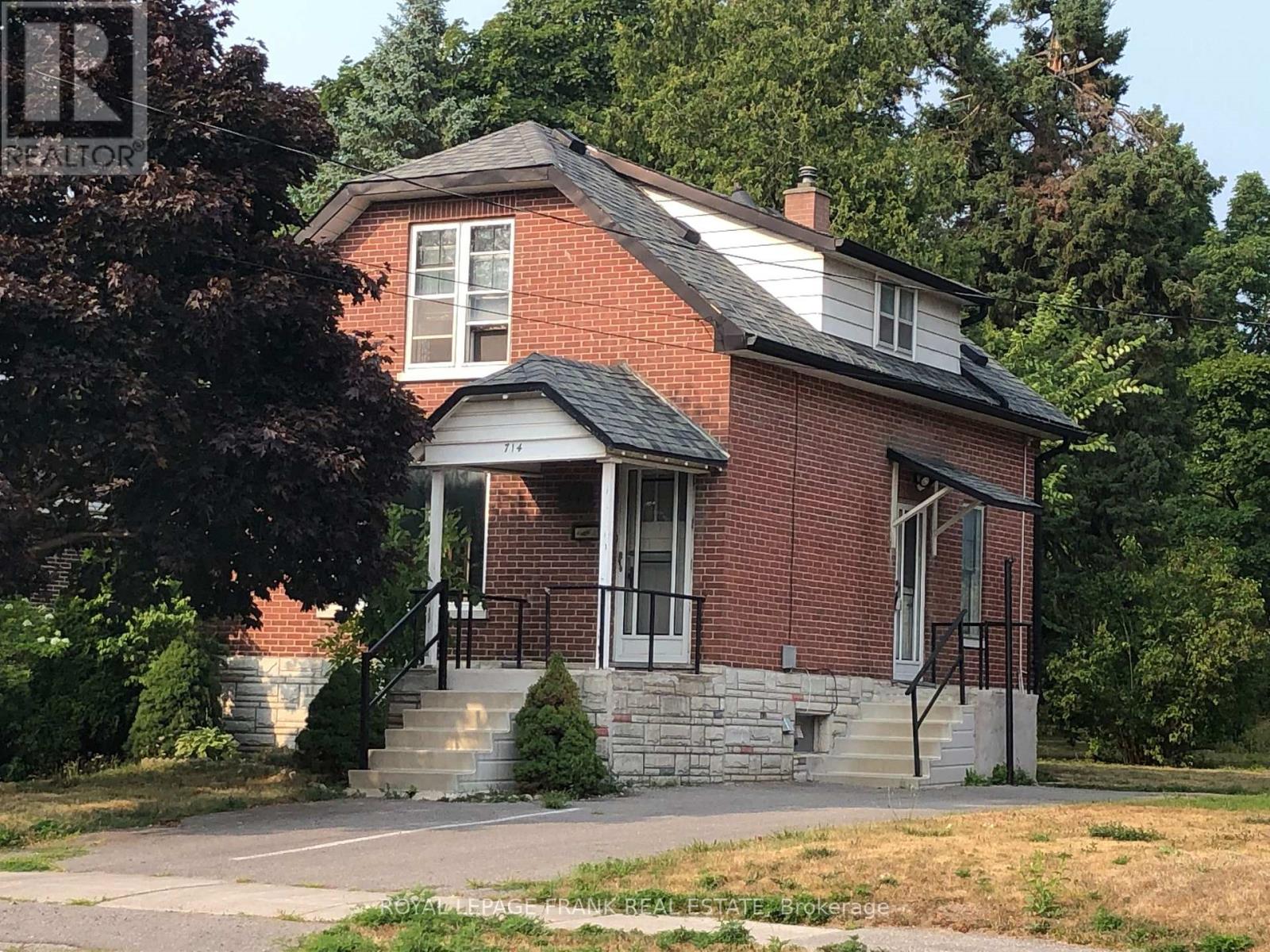 714 Chemong Road, Peterborough North, Ontario  K9H 5Y9 - Photo 1 - X12339903