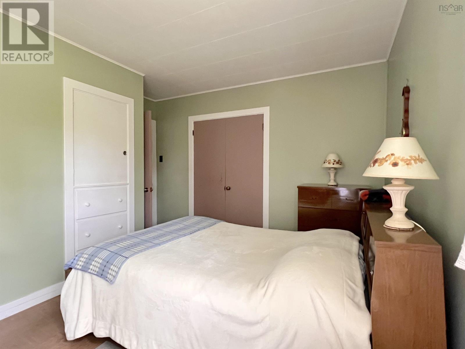 192 Harriet Street, Shelburne, Nova Scotia  B0T 1W0 - Photo 17 - 202518579