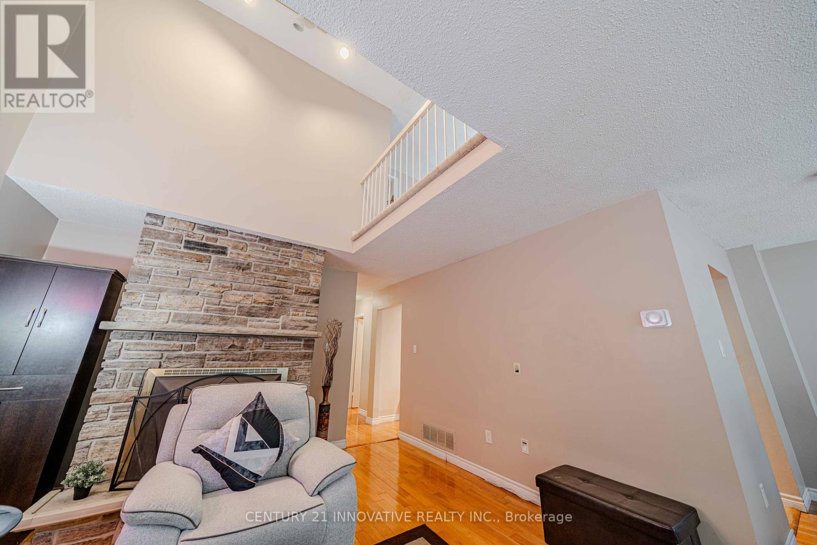 1764 Listowell Crescent, Pickering, Ontario  L1V 2Y3 - Photo 10 - E12339731