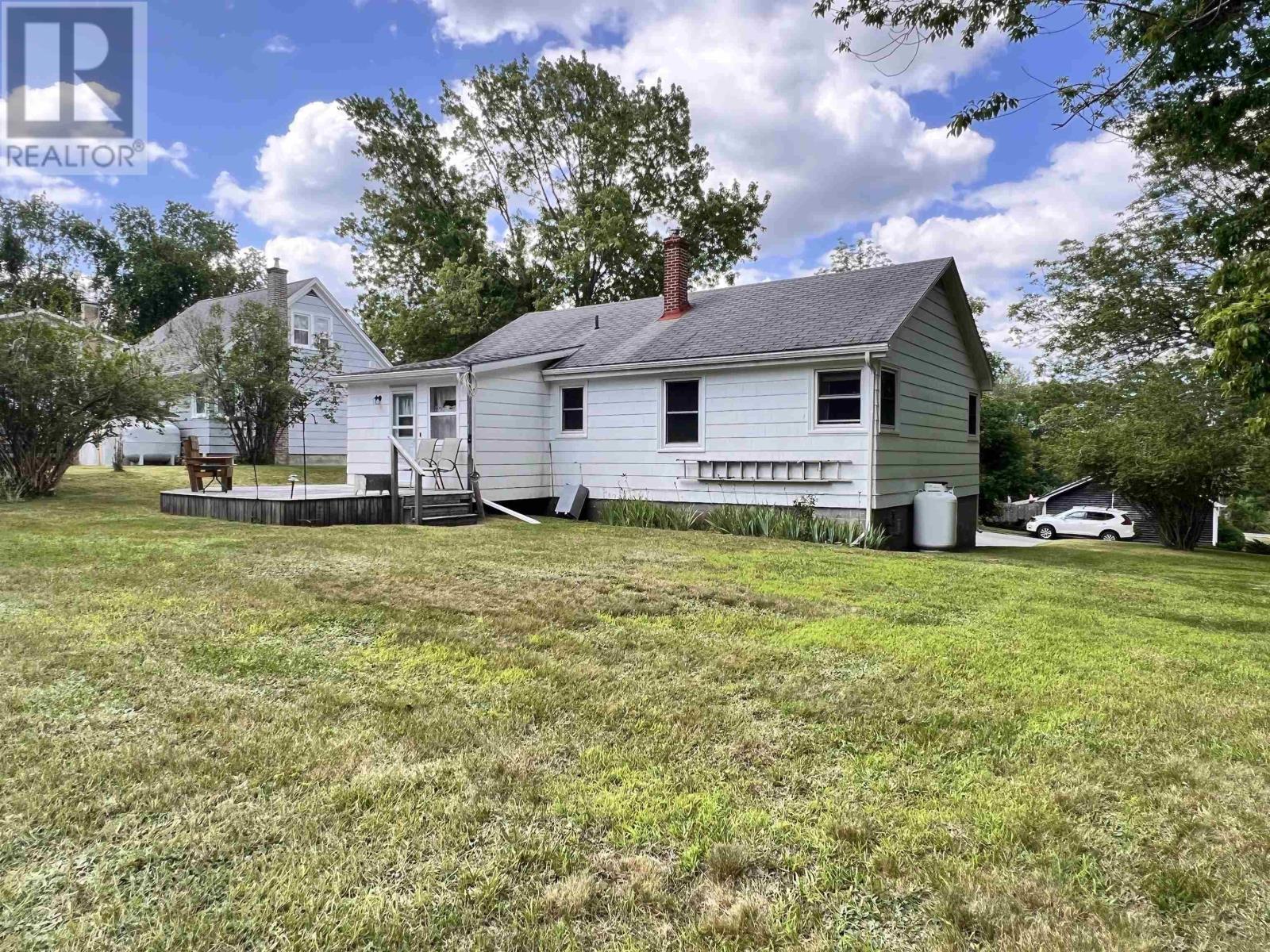192 Harriet Street, Shelburne, Nova Scotia  B0T 1W0 - Photo 44 - 202518579